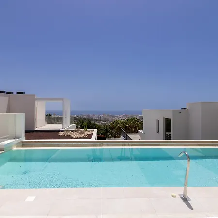 Serenity Casa Encanto Feriehus *