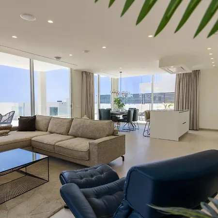 Serenity Casa Encanto Feriehus