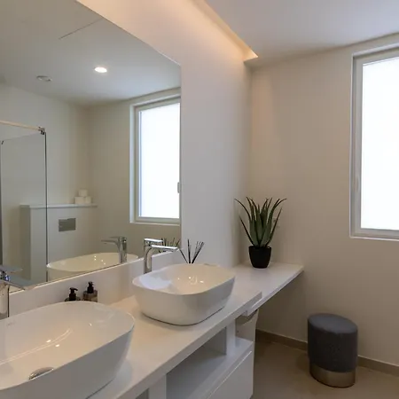 Serenity Casa Encanto 아데제